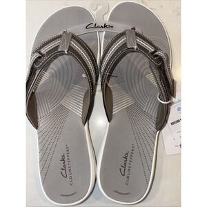 Clarks Cloud Steppers Breeze Sea Gray Synthetic Flip Flops Women's size 11